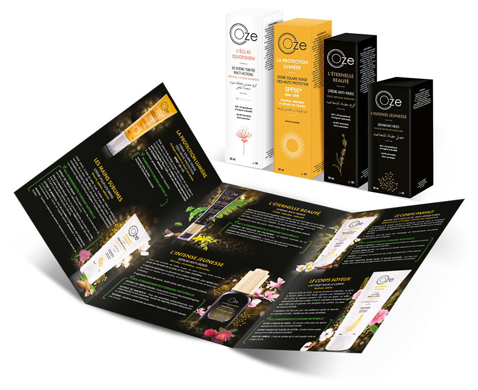 Emballages produits OZE et dépliant de la gamme ouvert.